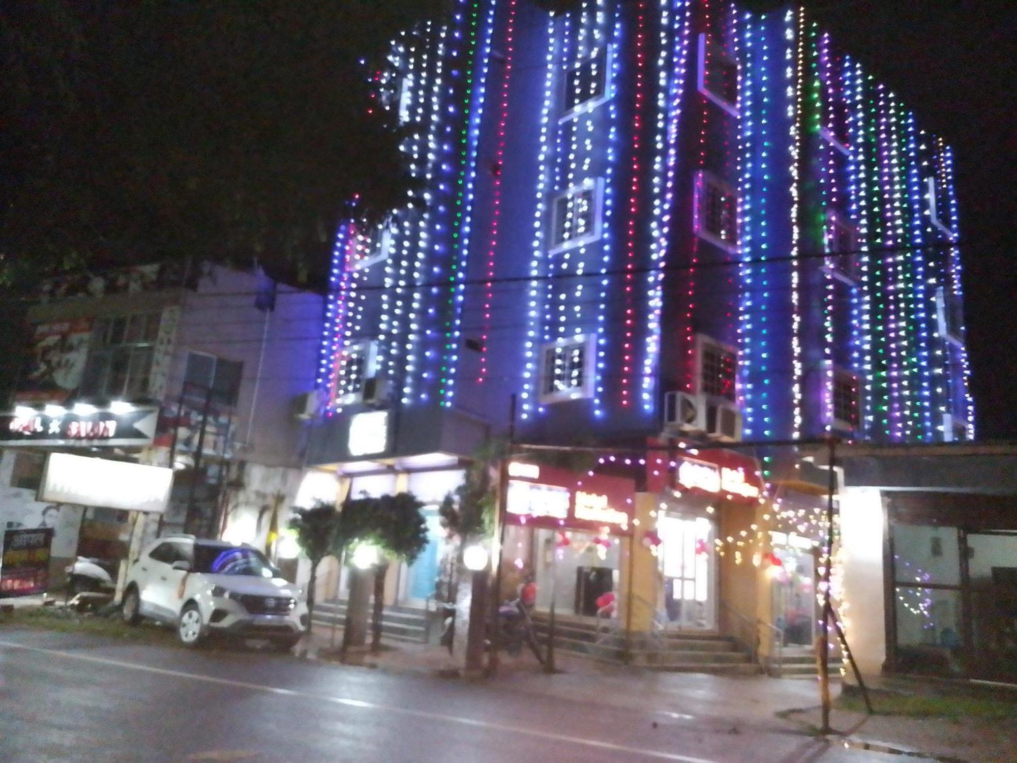 Hotel Radiation Deoghar Exterior photo